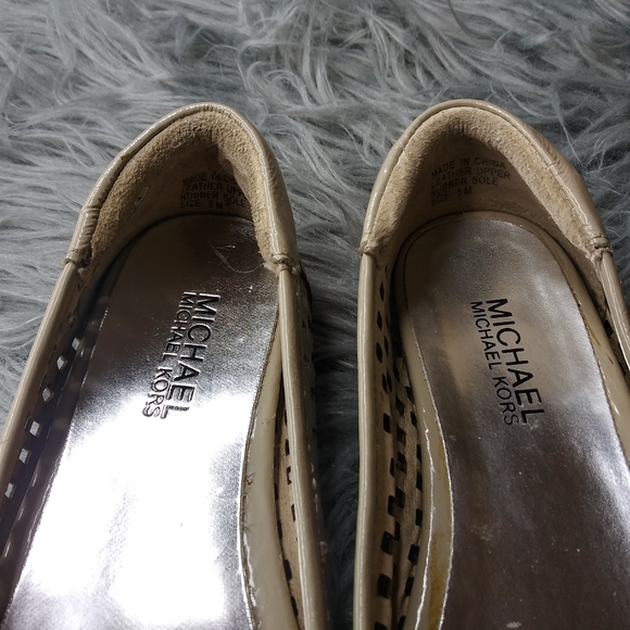 MICHAEL Michael Kors Open Toe Flats - Picture 3 of 7